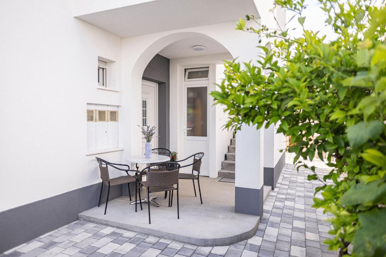 Apartments Veronika Trogir Eksteriør billede